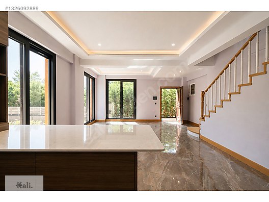 WoW On Konakları 4+1 Özel Havuzlu İkiz Villa / Kerem Yörükoğlu 9